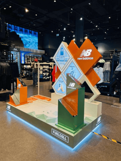 Kiosk for exhibition stand signage in dubai, Outdoor event signage